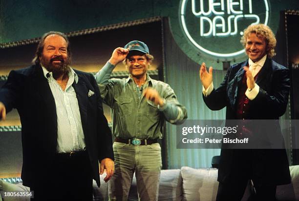 Bud Spencer, Terence Hill, Thomas;Gottschalk, ZDF-Show "Wetten, daß; ?",;Bremerhaven, Schirmmütze, Kappe, Applaus, stehend,