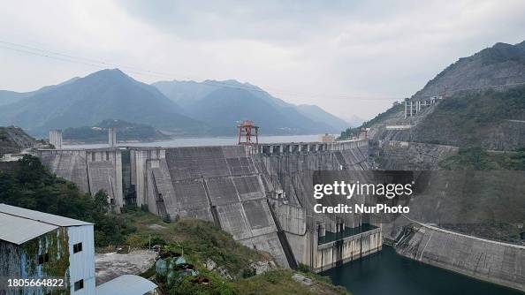 Longtan Hydropower Station in Hechi Longtan Hydropower Station in Hechi
