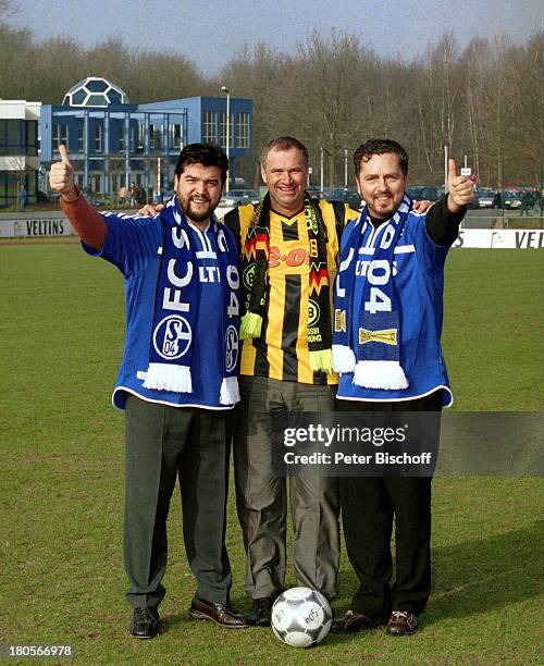 Luis del Rio, Johannes Groß, Christian;Polus, Fußball-Training, Gelsenkirchen,;Trainigsgelände, Fußballplatz, Fußball,;Trikot, "German Tenors",