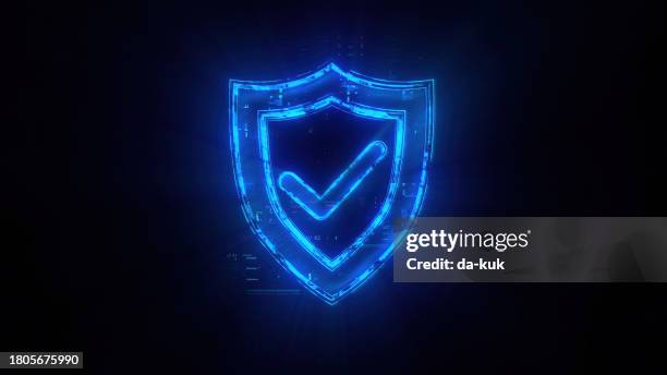 hologramm des digitalen schildsymbols auf zukünftigem tech-hintergrund. sicherheit und schutz evolution. futuristische schildikone in der welt des technologischen fortschritts und der innovation. cgi-3d-rendering - schutzschild stock-fotos und bilder