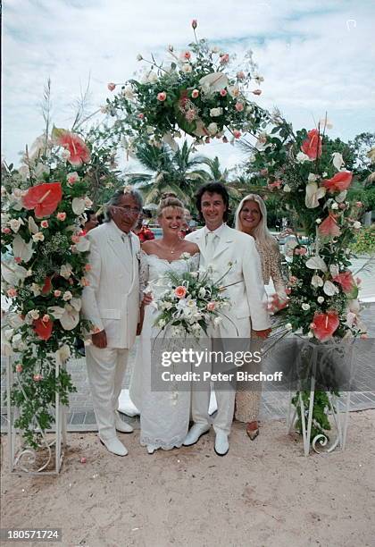 Marlene Charell , Ehemann Roger;Pappini , Bräutigam Christian Fresz;, Braut Angelina Pappini ,;Mauritius/Indischer Ozean/Afrika, Triolet,;Hotel "Trou...