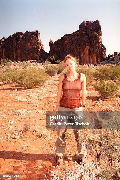 Johanna Klante, ZDF-2-Teiler "Im Herzen;der Fremde", heisst jetzt "1000 Meilen für die Liebe", Ross River Sphings, bei Alice;Springs/ Australien,...