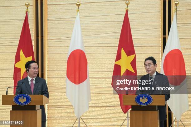 Vietnam's President Vo Van Thuong and Japan's Prime Minister Fumio Kishida take part in a joint press conference at the prime minister's official...
