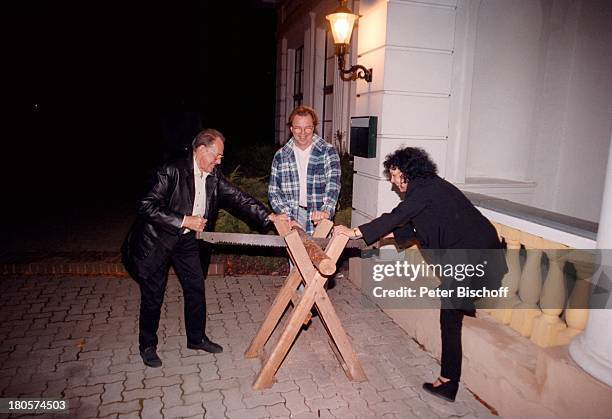 Wolfgang Lippert , Heike Knochee,;Ehemann Herbert Köfer, Hochzeit,;Luisenhain, Restaurant "Seeresidenz",;Berlin, Deutschland, Europa, Trauzeuge,...