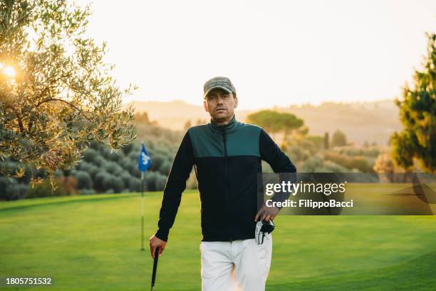 Golf Profile Picture 174,823 Golf Portrait Stock Photos, High-Res Pictures, and Images ...