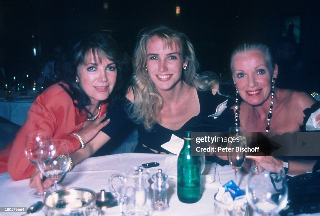 Petra Schürmann, Tochter AlexandraMaria SchürmannFreund, ;Anita