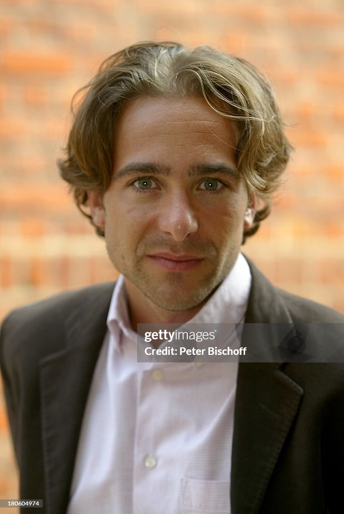 Alexander Pschill , Portrait, SAT. 1 Serie "Kommissar Rex", Hamburg