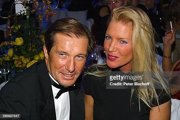 Michael Lesch, Ehefrau Christina Keiler, "Deutscher Sportpresseball 2001", Frankfurt, "Alte Oper", Frau, Abendgarderobe,