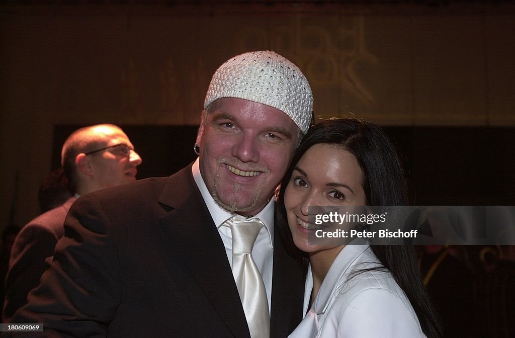Dj ; tzi, Freundin Sonja Kien, Verleihung "Echo 2002", ICC, Berlin