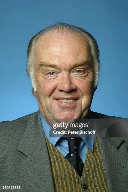 Martin Lütgge, Portrait, geb.: , Sternzeichen: Krebs, Schauspieler, Portraet, Pressekonferenz zur ARD-Horoskop-Reihe "Im Zeichen der Sterne", Folge...