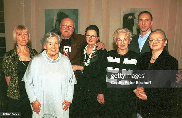 Hans Teuscher, Ehefrau Helga Teuscher, , Schwester Petra Teuscher , Stiefmutter Grai Teuscher , Schwiegermutter Martha Schikowski, Neffe Kay...