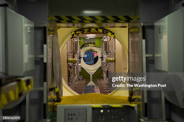 Service Module Inside 42 Zvezda Service Module Stock Photos, High-Res Pictures, and Images ...