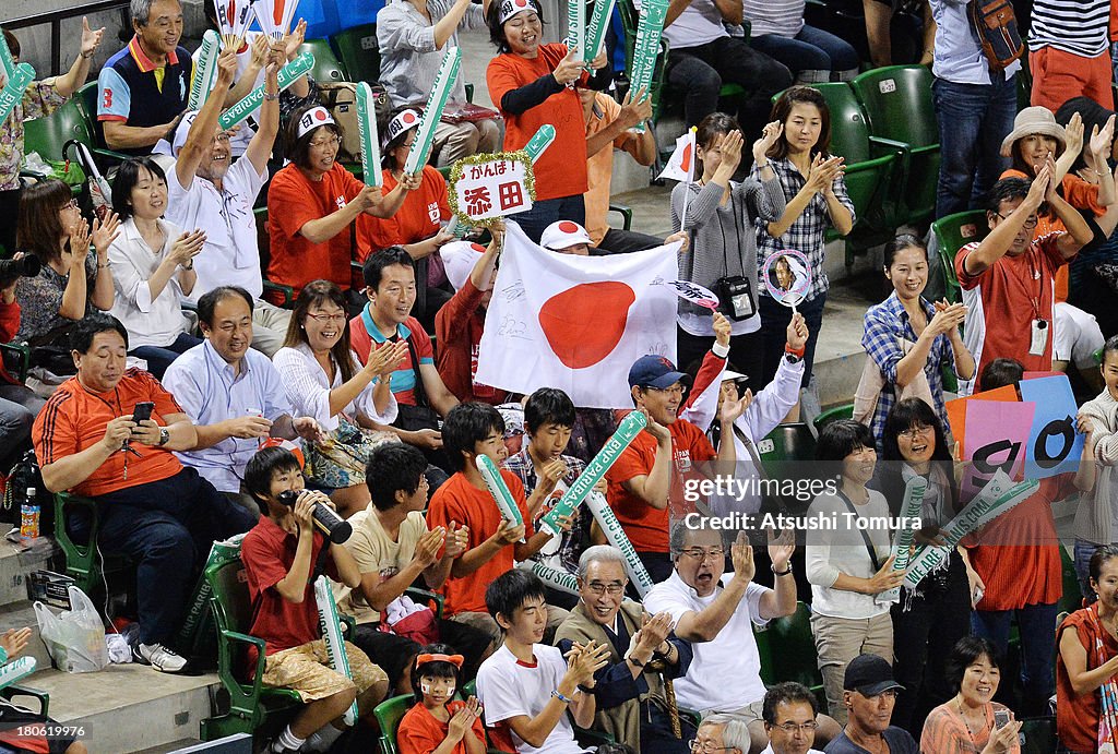 Japan v Colombia - Davis Cup World Group Play-Off Day 3