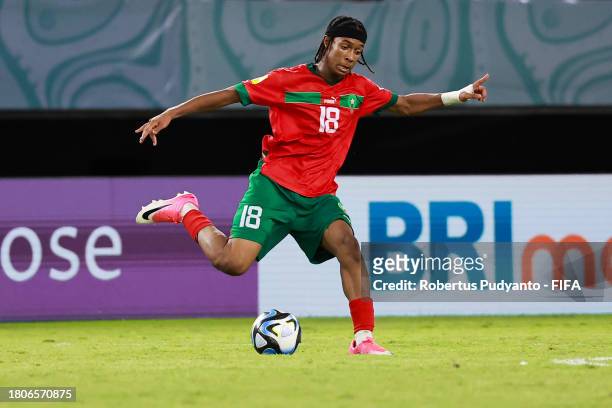 Mohamed Hamony of Morocco shoots the ball during the FIFA U-17 World Cup Round of 16 match between Morocco and IR Iran at Gelora Bung Tomo Stadium on...