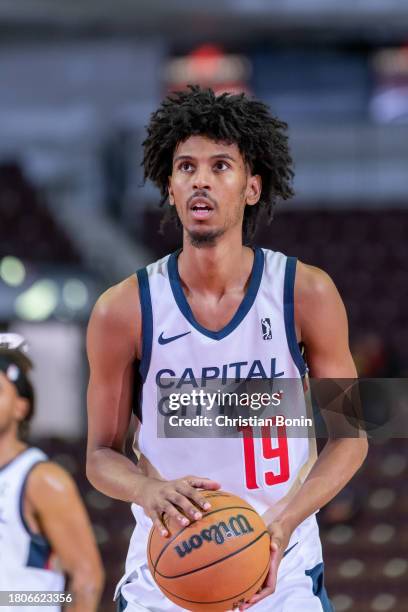 7,306 John Butler (Basketball) Stock Photos, High-Res Pictures, and