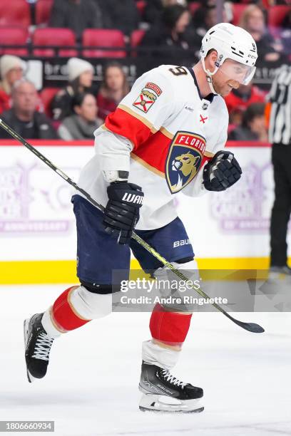 Sam Bennett of the Florida Panthers celebrates his second period goal against the Ottawa Senators at Canadian Tire Centre on November 27, 2023 in...