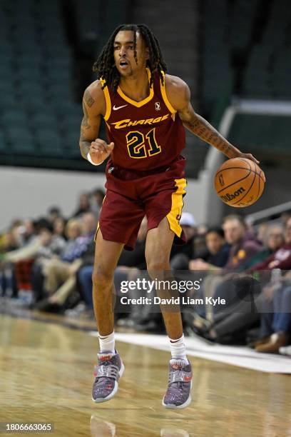 Emoni Bates of the Cleveland Charge looks inside against the Grand Rapids Gold on November 27, 2023 in Cleveland, Ohio at the Wolstein Center. NOTE...