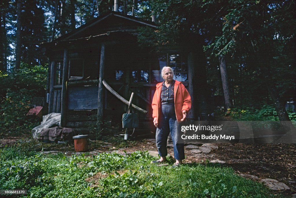 Dorothy Molter, The Root Beer Lady