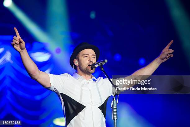 Justin Timberlake performs on stage during a concert in the Rock in Rio Festival on September 15, 2013 in Rio de Janeiro, Brazil.