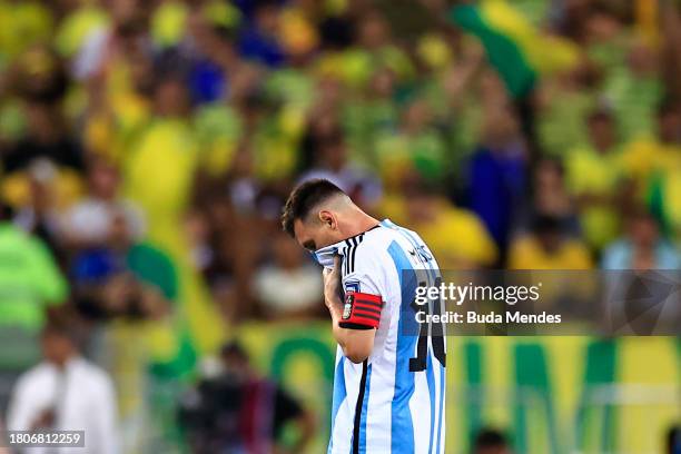 Lionel Messi of Argentina reacts during a FIFA World Cup 2026 Qualifier match between Brazil and Argentina at Maracana Stadium on November 21, 2023...