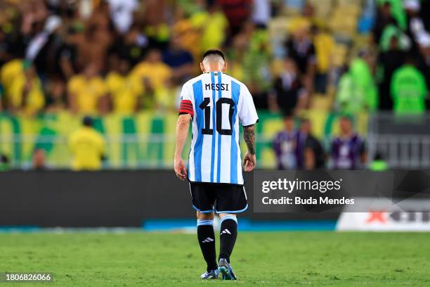 Lionel Messi of Argentina reacts during a FIFA World Cup 2026 Qualifier match between Brazil and Argentina at Maracana Stadium on November 21, 2023...