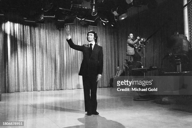 Comedian and substitute host, David Steinberg, doing his opening solo momologue routine for The Tonight Show with Johnny Carson, in New York City,...
