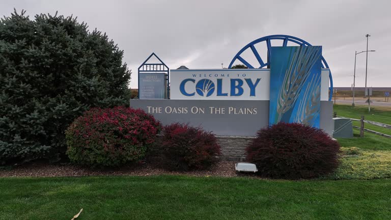 Colby Sign 43 Welcome To Kansas Sign Stock Videos, Footage, & 4K Video Clips ...