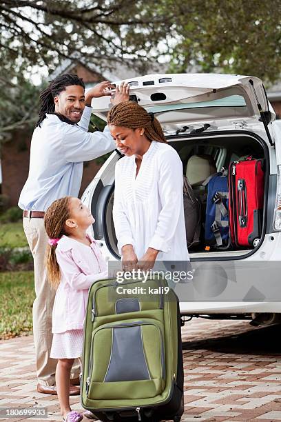 People Loading Luggage 2,498 Black People Packing Suitcase Stock Photos, High-Res Pictures ...