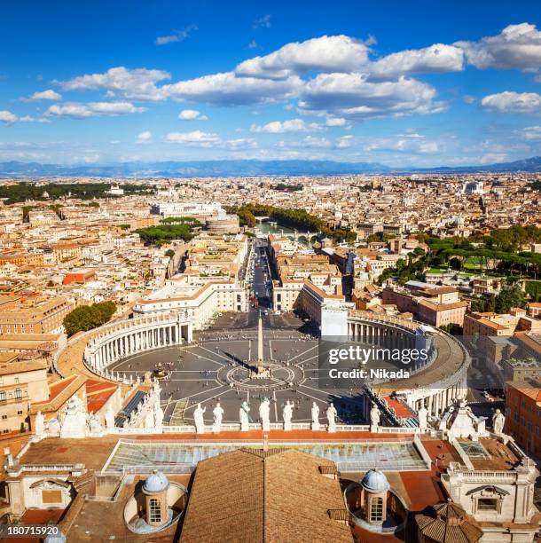 saint peters square, rome - st peter's square stock pictures, royalty-free photos & images