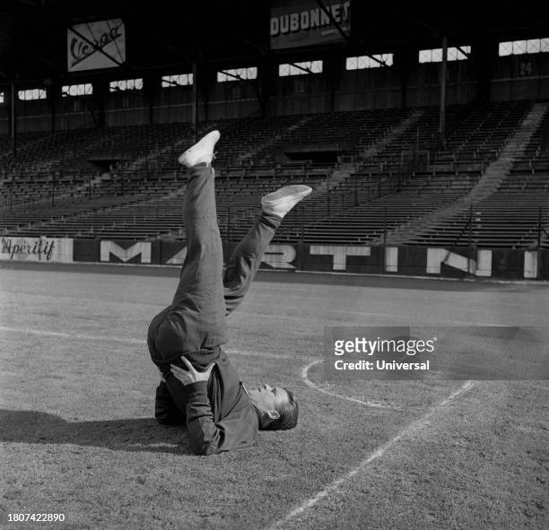 Célèbre joueur hongrois Ferenc Puskas pendant l’entrainement avant le match France - Hongrie, le 5 octobre 1956, à Colombes.