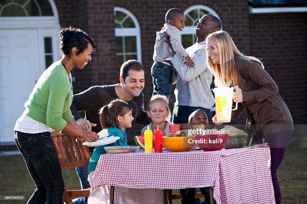 Vecinos que picnic