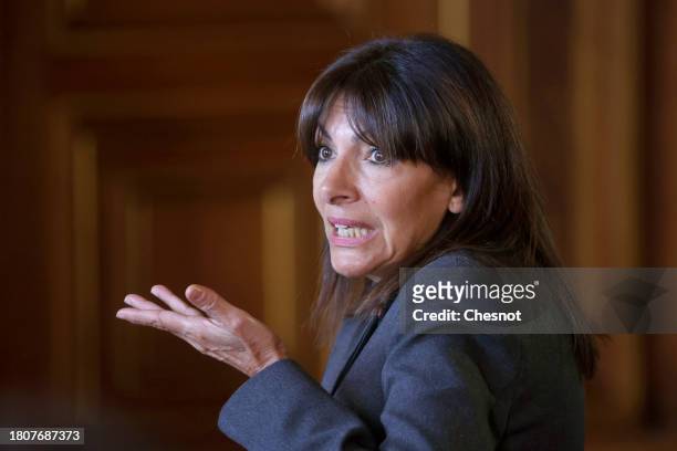 Paris Mayor Anne Hidalgo presents City's 4th Climate Plan during a press conference at the Paris city hall on November 22, 2023 in Paris, France....