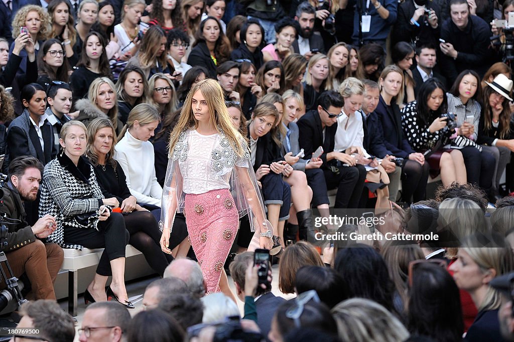 Burberry Prorsum - Front Row & Backstage: London Fashion Week SS14