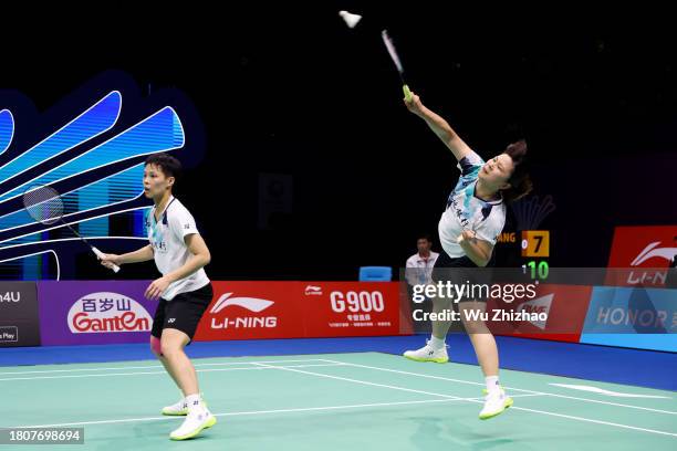 Yang Ching 100 Ching Hui Chang Stock Photos, High-Res Pictures, and Images - Getty ...