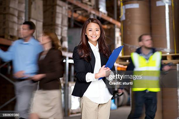 warehouse team - administrative professionals stockfoto's en -beelden