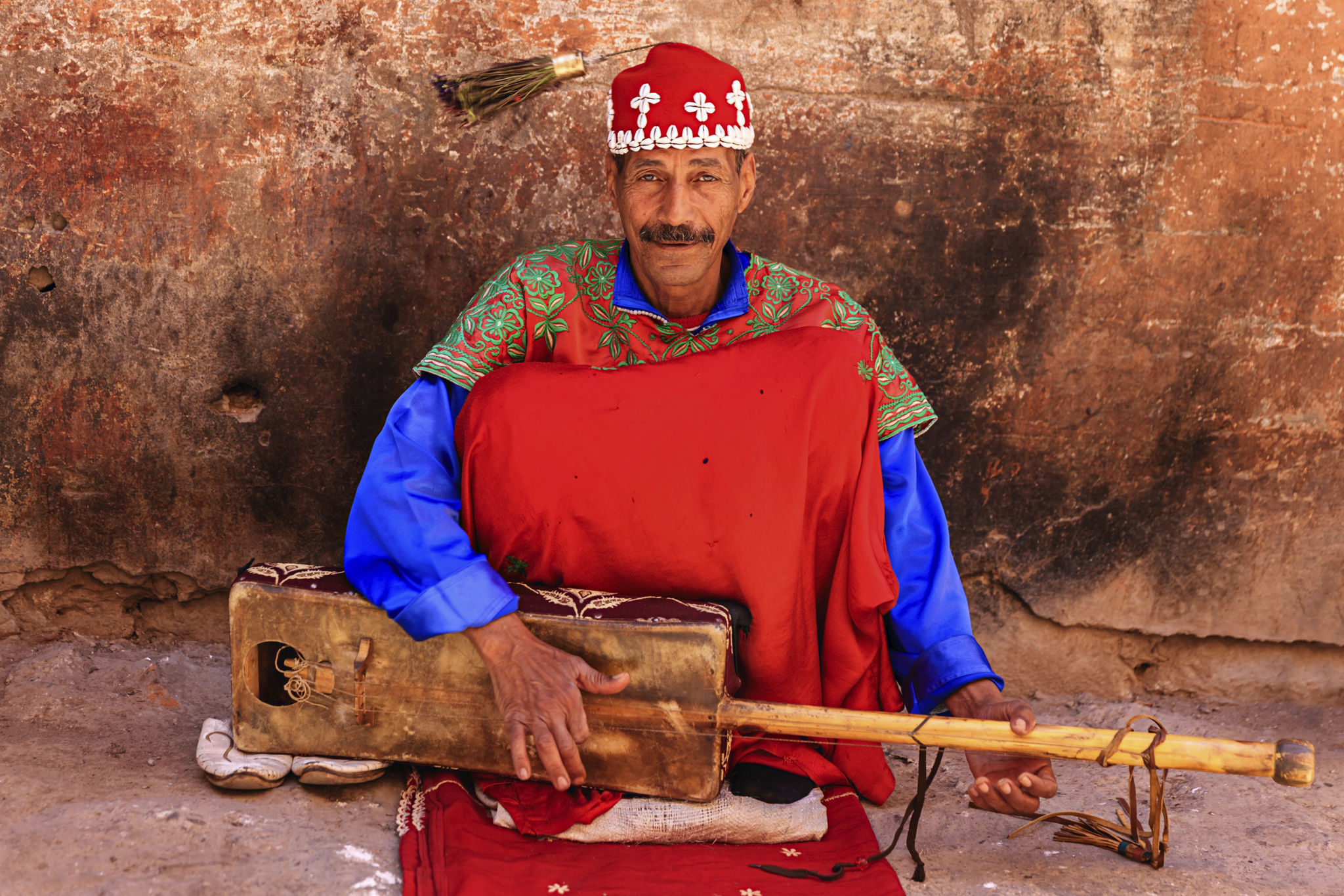 Musicien des rues de Marrakech, Maroc Musicien des rues de Marrakech, Maroc