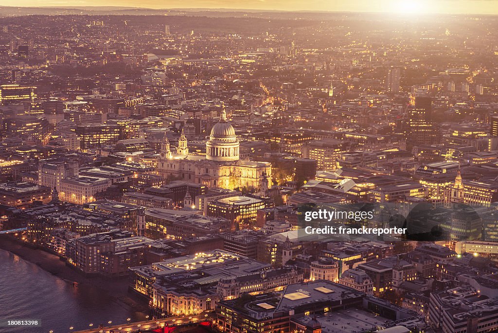 St. paul cathedral and river thames aerial view on night