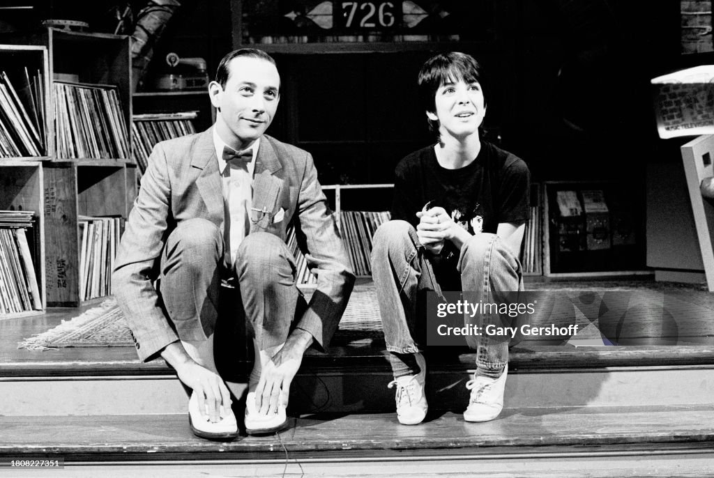 Pee-wee Herman & Martha Quinn On MTV