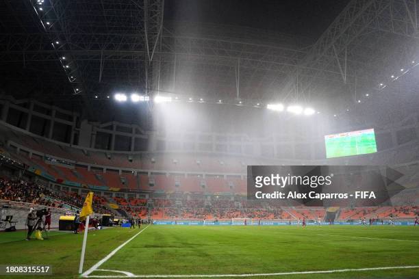 Heay rain falls during the FIFA U-17 World Cup Group C match between England and IR Iran at Jakarta International Stadium on November 14, 2023 in...
