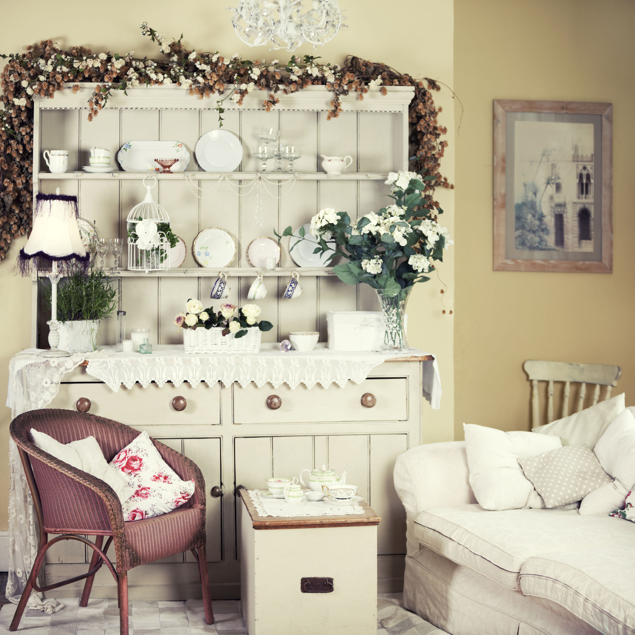 A rustic and shabby chic breakfast room A rustic and shabby chic breakfast room