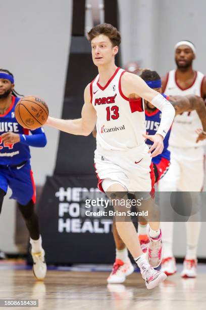 Drew Peterson of the Sioux Falls Skyforce looks to pass the ball during the game against the Motor City Cruise on November 28, 2023 in Detroit,...