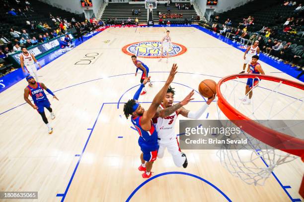 Manny Camper of the Sioux Falls Skyforce drives to the basket during the game against the Motor City Cruise on November 28, 2023 in Detroit, Michigan...