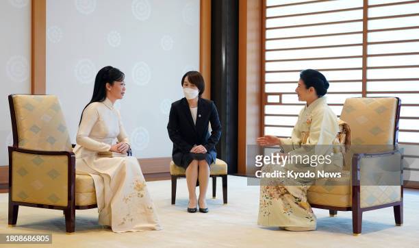 Japanese Empress Masako holds a meeting with Vietnamese President Vo Van Thuong's wife, Phan Thi Thanh Tam, at the Imperial Palace in Tokyo on Nov....
