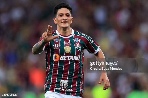 Germán Cano of Fluminense celebrates after scoring the team's first goal during the match between Fluminense and Sao Paulo as part of Brasileirao...