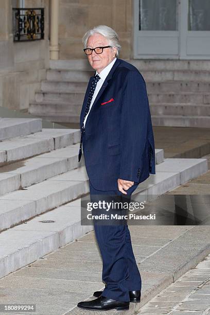 Roland Dumas arrives to attend the 'legion d'honneur' medal ceremony at Elysee Palace on September 17, 2013 in Paris, France.