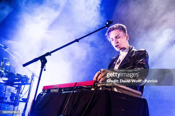 Azier 55 Thomas Azier Photos & High Res Pictures - Getty Images