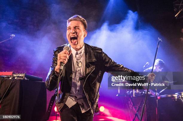 Azier 55 Thomas Azier Photos & High Res Pictures - Getty Images