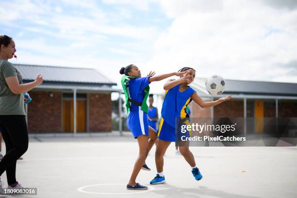 Netbol 459 Girl Playing Netball Stock Photos, High-Res Pictures, and Images ...
