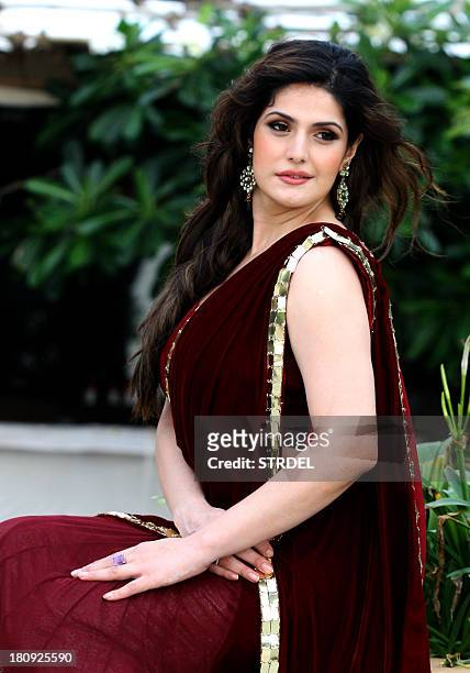 122 Zarine Khan Photos Photos and Premium High Res Pictures - Getty Images