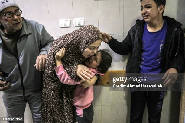 Palestinians injured in Israeli airstrikes arrive at Nasser Medical Hospital on November 23, 2023 in Khan Yunis, Gaza. On Tuesday night, Israel and...